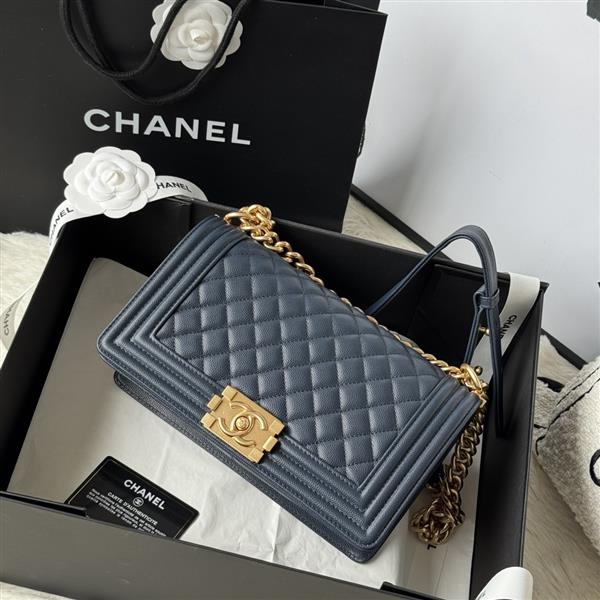 2026127214239727 700